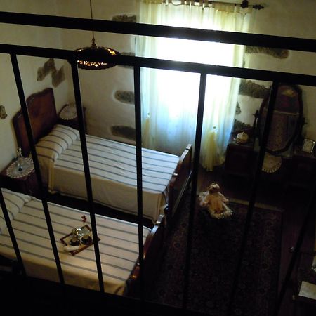 Casa Castori Bed and Breakfast Macomer Rum bild