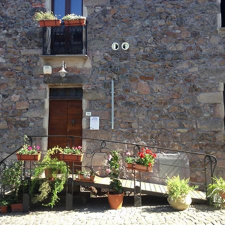 Casa Castori Bed and Breakfast Macomer Exteriör bild